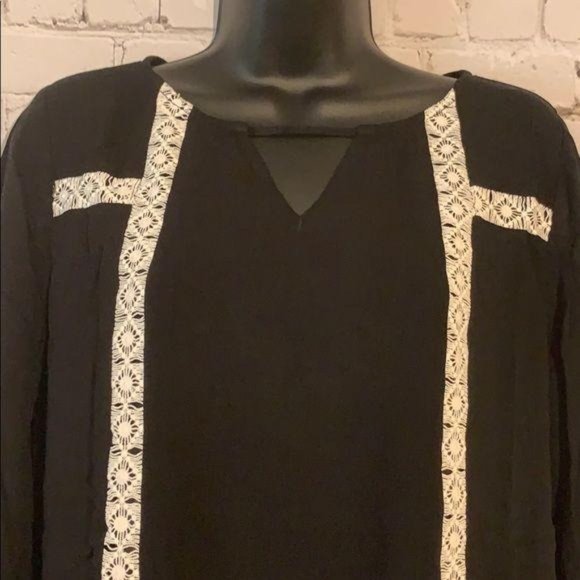 Shop the Trends Black Cream Embroider Tunic Dress - Picture 3 of 10